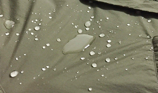 昼はTシャツ、夜は寒っ。この季節を乗り切るアウター。