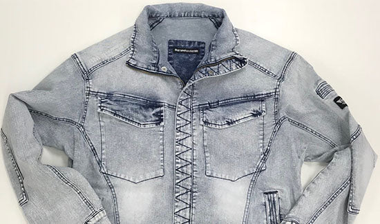 『新色アーバンジャケット×スニーカー』