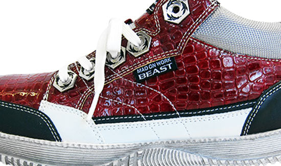 おいおい、とんがってるな~