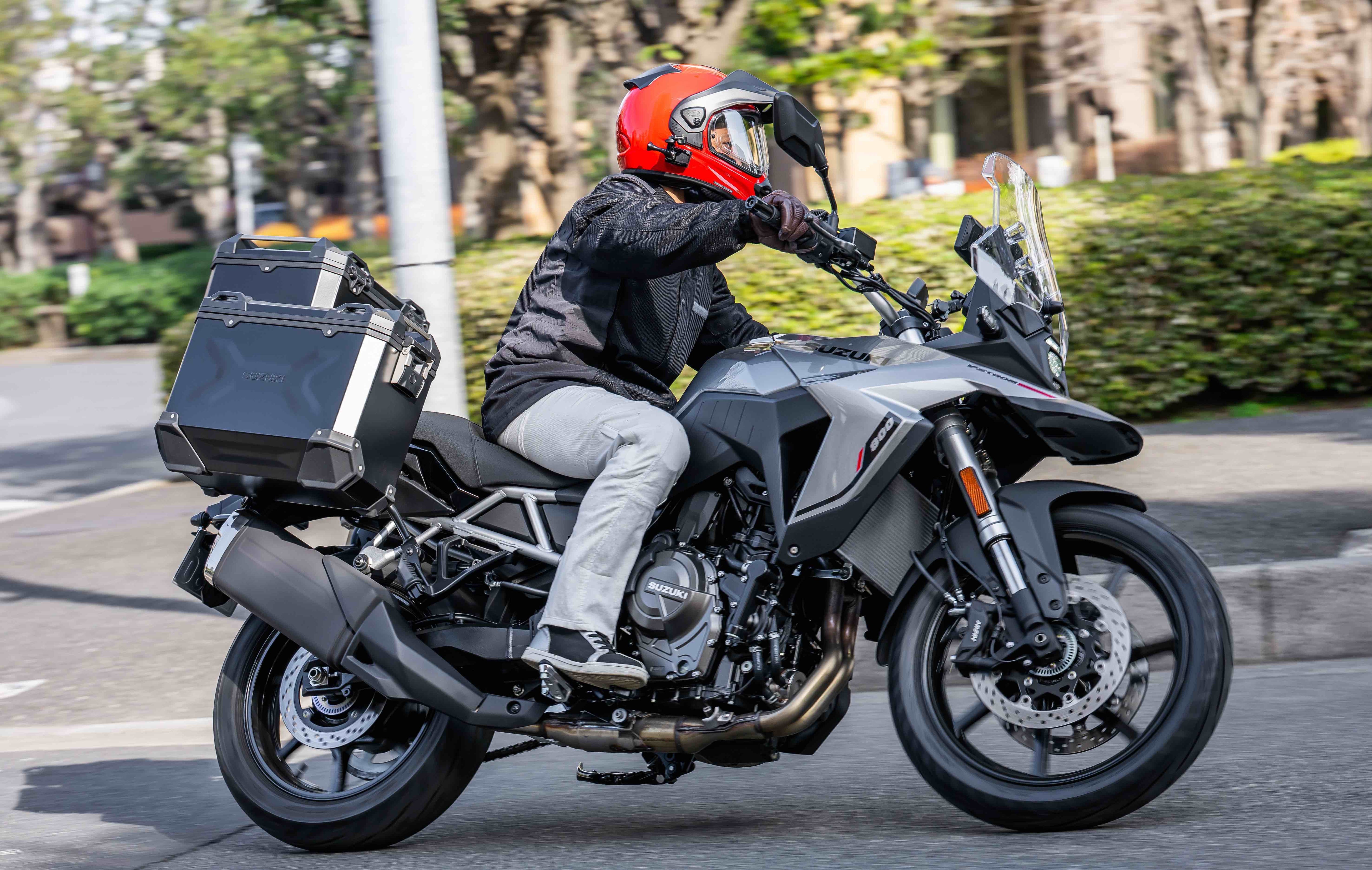 （第3期先行予約：4月30日まで）『エアインテーク化』で全方位360°走行風取り込み【空冷式コーチジャケット】がライダーの上半身を効率的に冷却する！