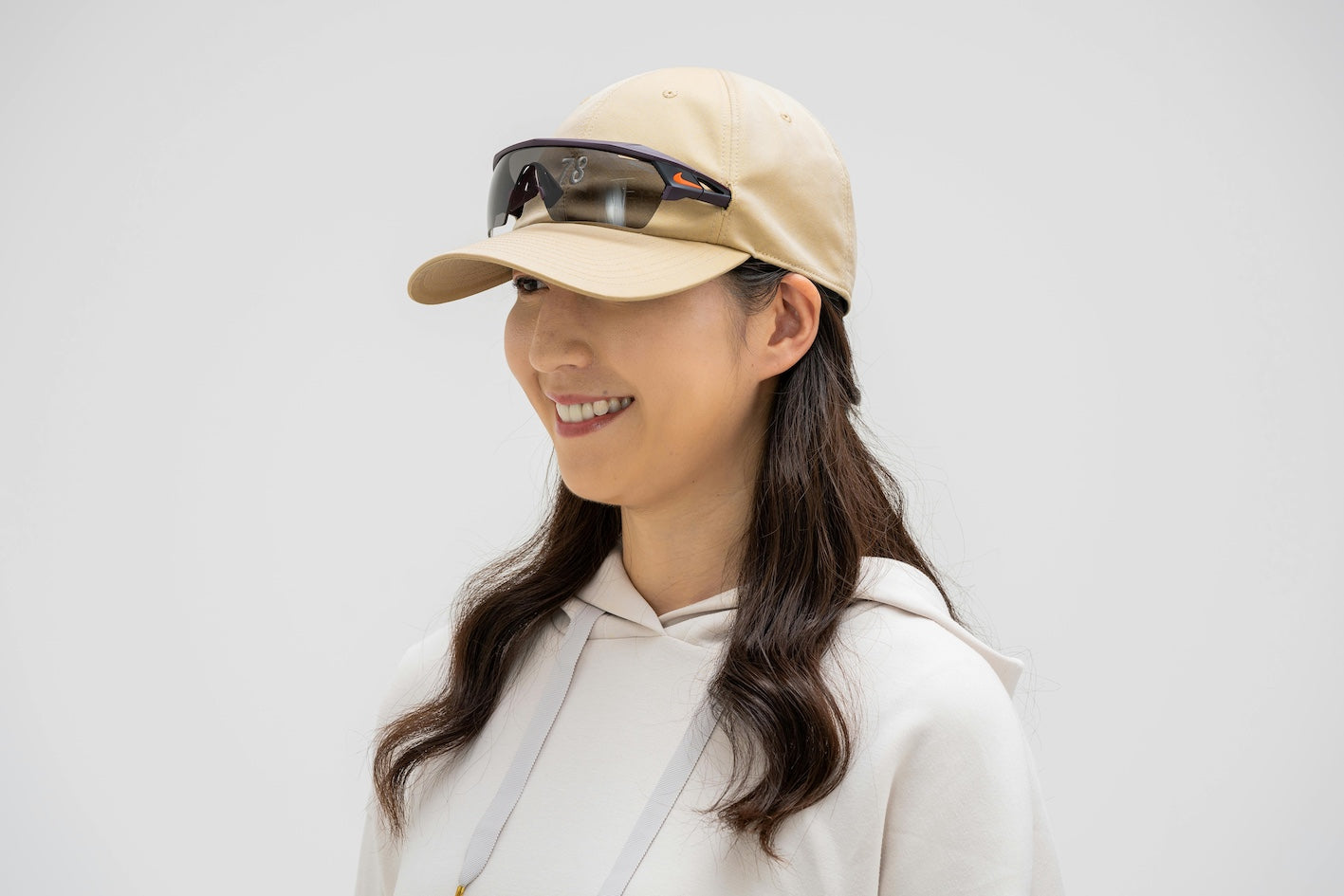 【レディース】「小顔に見えるキャップが欲しい」と思っている女性へ送る【小顔効果】抜群のキャップ