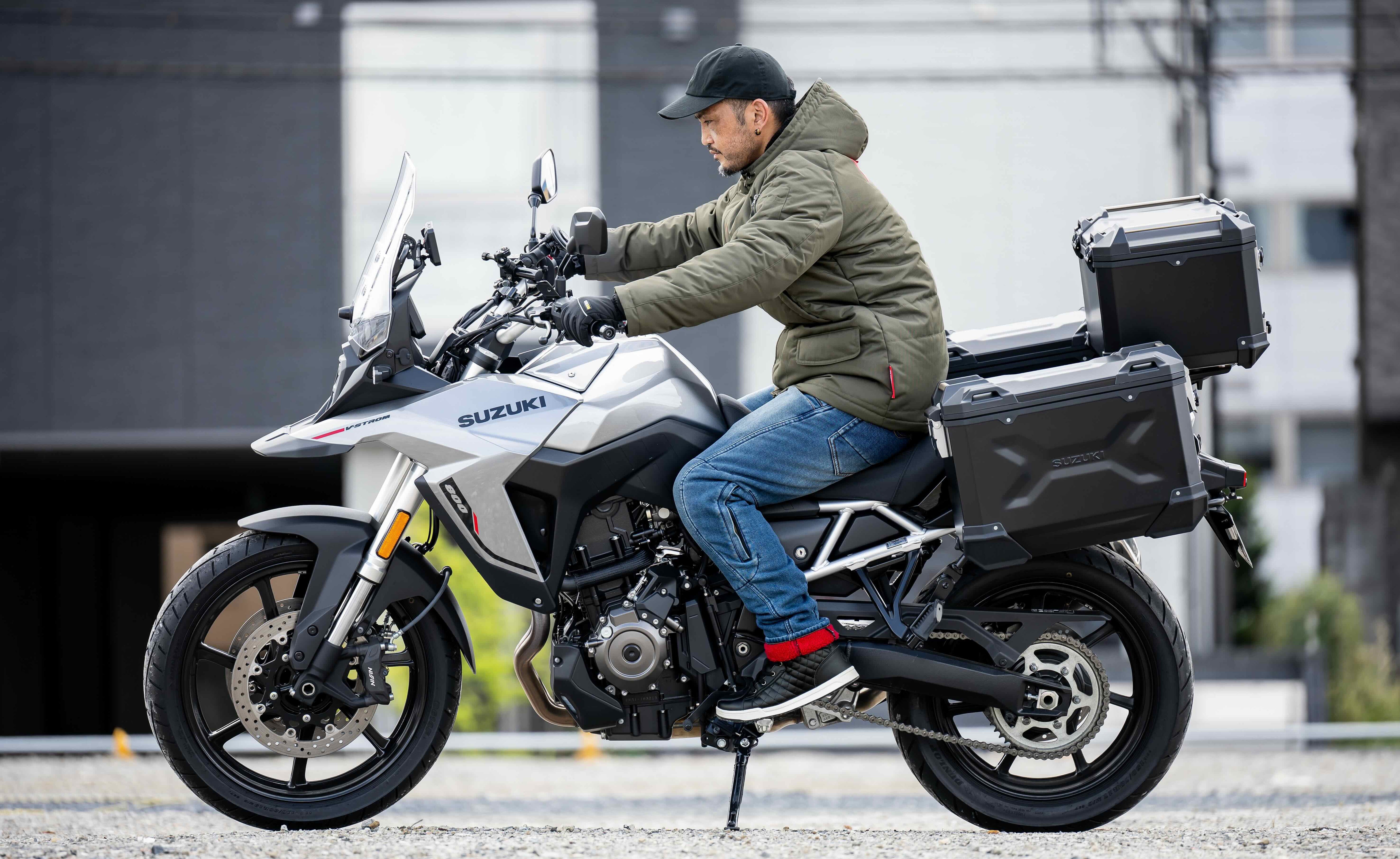 （第一期先行予約：9月30日まで）圧倒的【防風性能】を誇るColeman×BMC「着るテント」に抜群の【保温性能】ボアにより【着るテント・ボア】に進化しました！