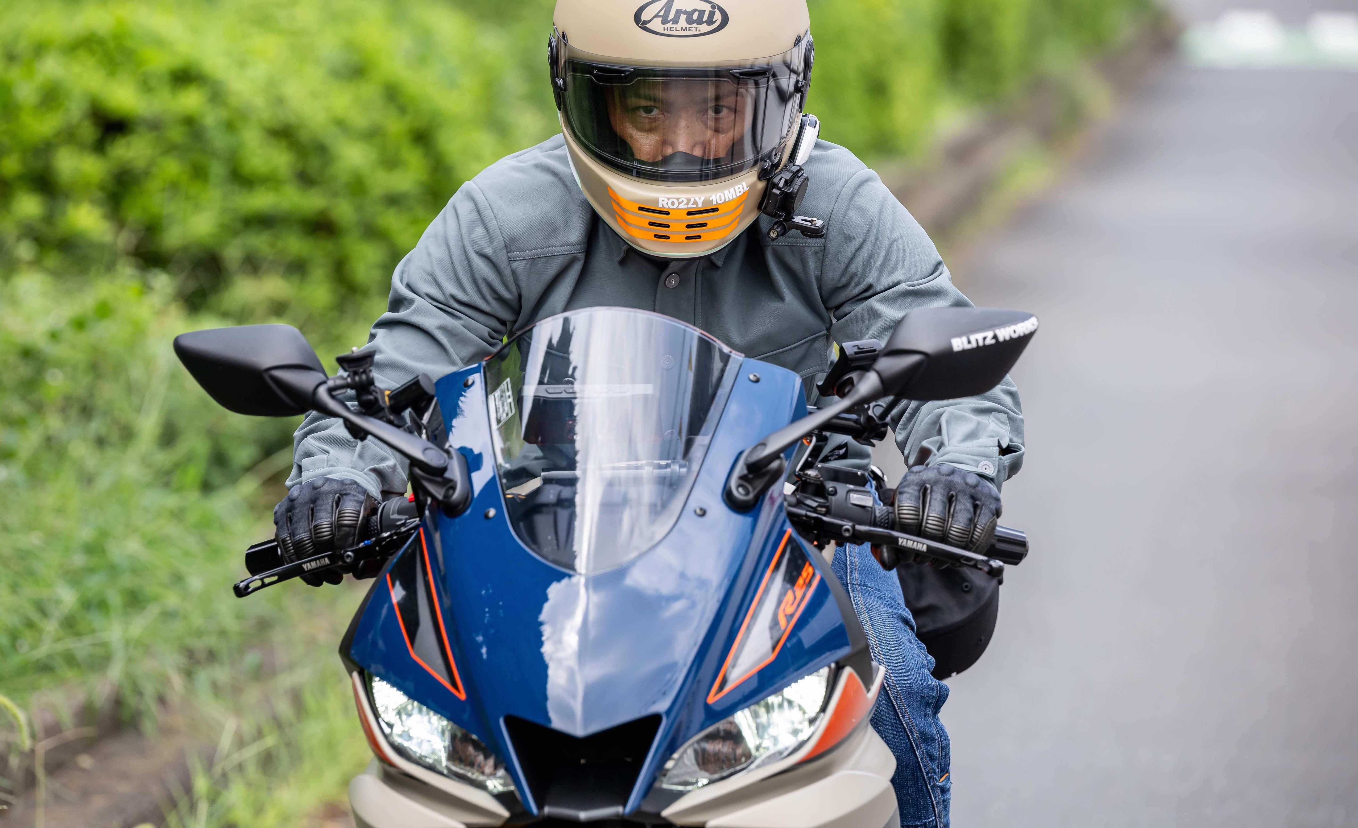 寒風に負けるな！『走行風を遮断する』ライダー専用【防風シャツ】が完成！