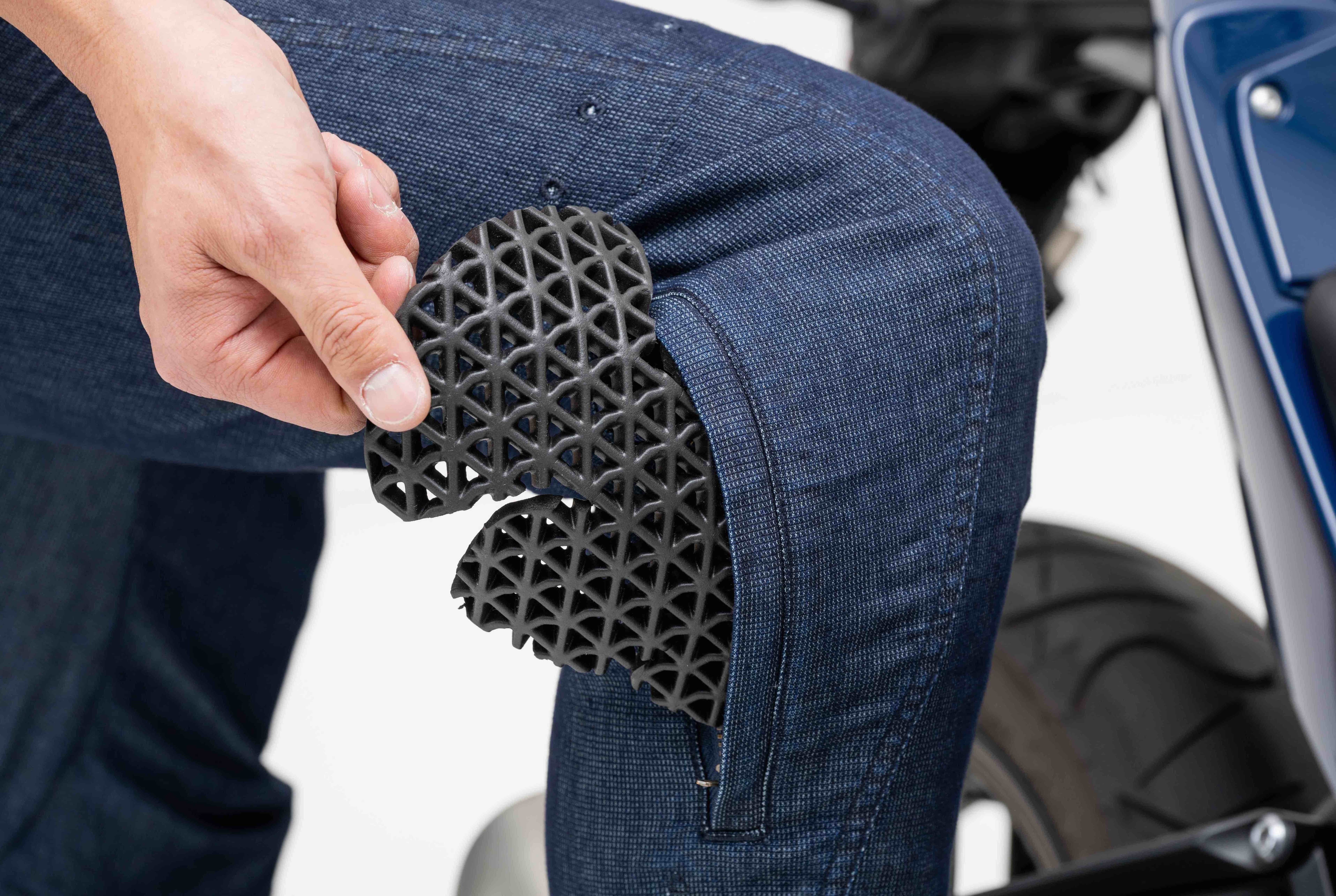 走行風を取り込む【空冷式ジーンズ】が「排熱対策」で大型モデルチェンジ（25年モデル）