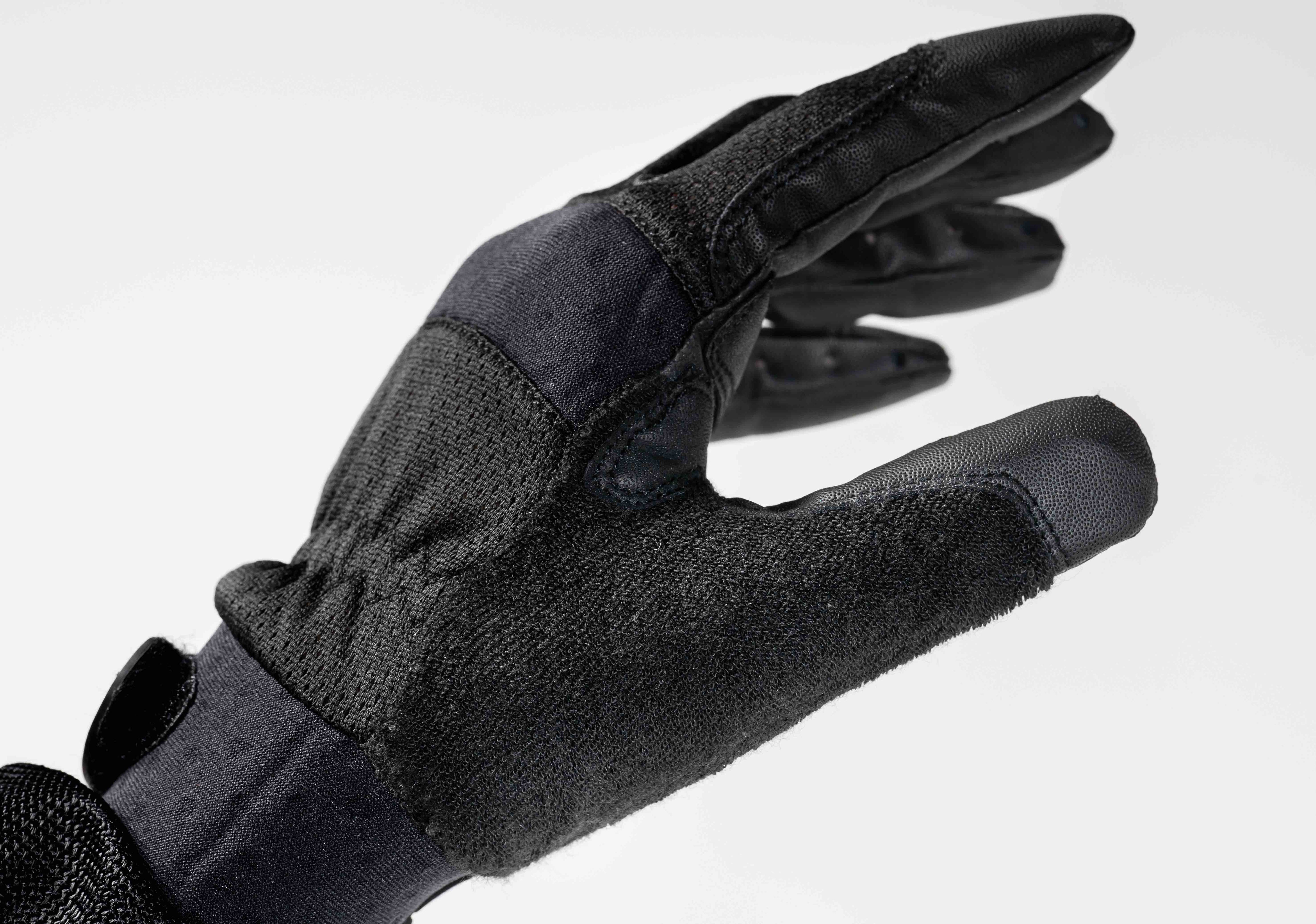 （第2期先行予約：4月30日まで）圧倒的進化『エアインテーク化』で毎秒250cc走行風を取り込む【空冷式グローブ】ライダーを「暑さ」と「蒸れ」から解放する！