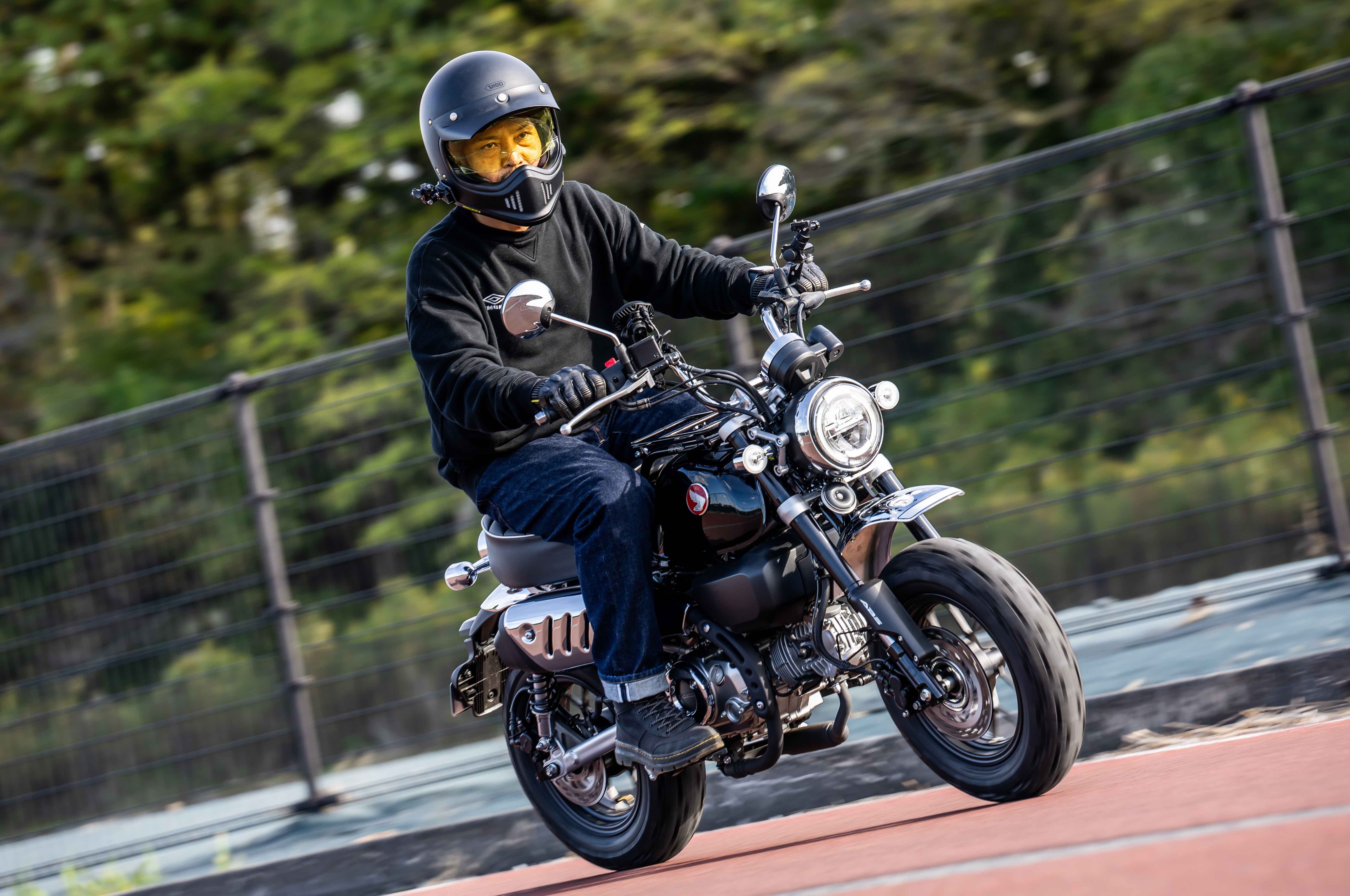 新品未使用　BMC RIDERS ライダーデニム XL34 赤耳セルビッジ 濃紺 バイクライフを刻み込め！「育成型バイク用ジーンズ」【赤耳】デニム