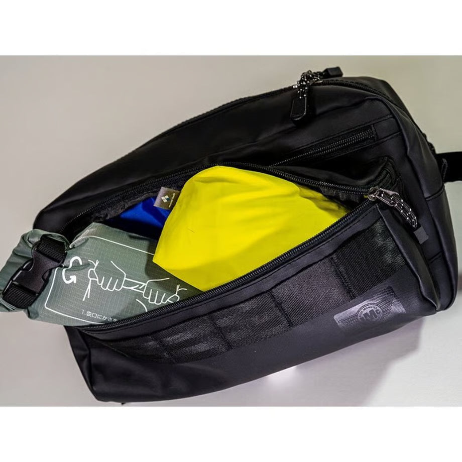 満員電車対応3Dボディーバッグ / BMC URBAN TRAIN BODY BAG / WB298TB