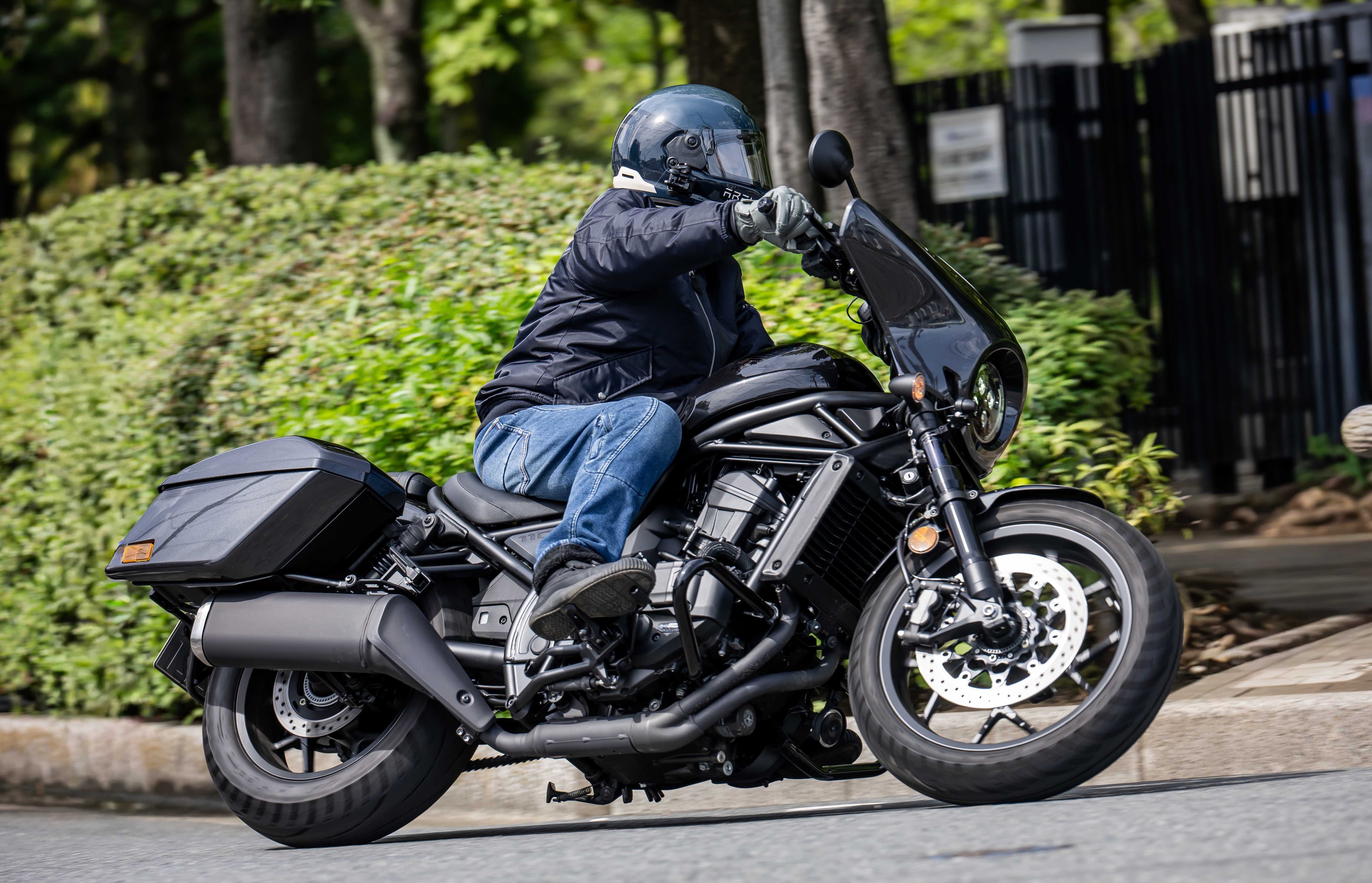 （第一期先行予約/10月13日まで）【着るコタツ】が冬のバイクライフを変える！「MAX+60℃」電熱シート搭載 ネオクラッシック防風電熱アウター【電熱MA-1】が遂に完成！
