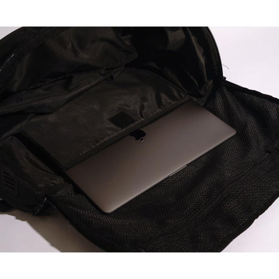 『荷物効率の最適化』仕事と趣味を詰め込め！超ド級【ギョウザ型45Lリュック】