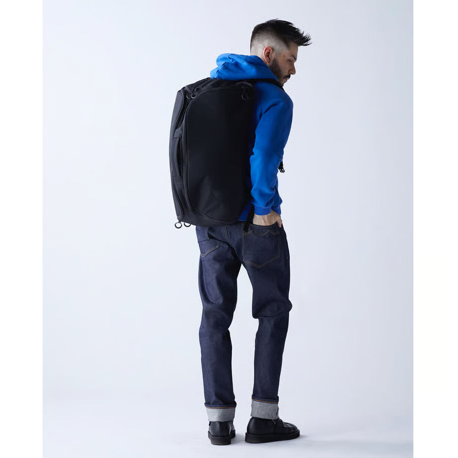 『荷物効率の最適化』仕事と趣味を詰め込め！超ド級【ギョウザ型45Lリュック】