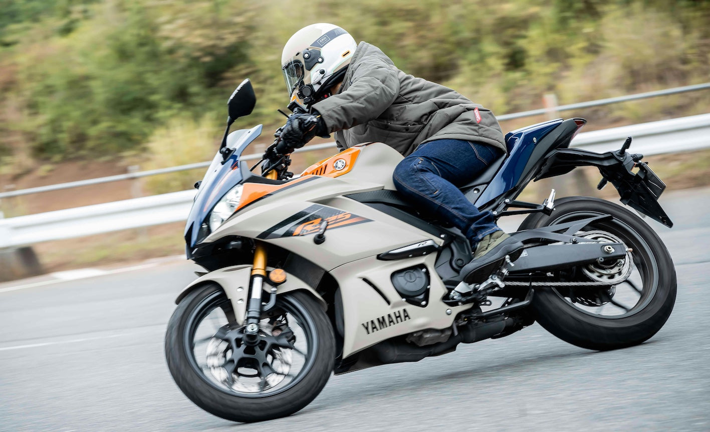 Colemanコラボ【着るテント】防風防寒バイク用アウターが完成！