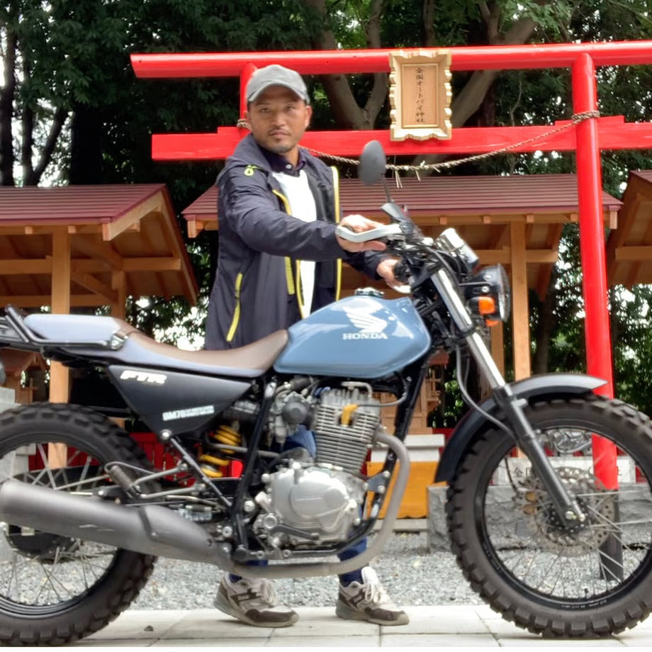 (ツーリングに最適)パッカブルで撥水！防風！超軽量！防シワ！高機能【サッとライダーパーカー】 / HM03P-22A004 , 22A021