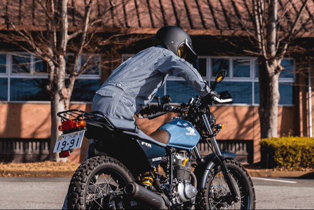 日本一周バイク旅から生まれた【ツーリングを最適化するライダー専用ツナギ】が完成！