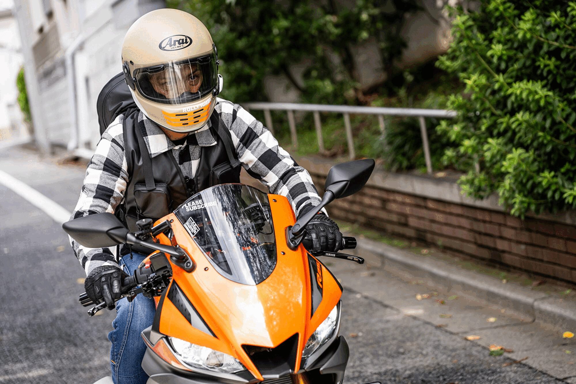 ライダーの収納問題と胸部プロテクター問題を解決した【ライダー専用ベストリュック】